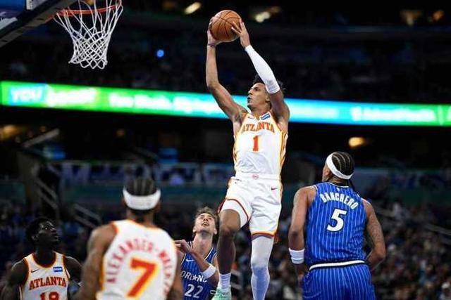 老鹰14分逆转险胜魔术 特雷杨25+6制胜6分小瓦27+6