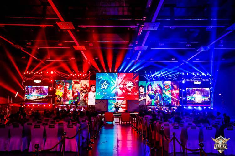 今日电竞推荐分析|LPL常规赛:WBG vs UP,BP博弈与战术碰撞解读