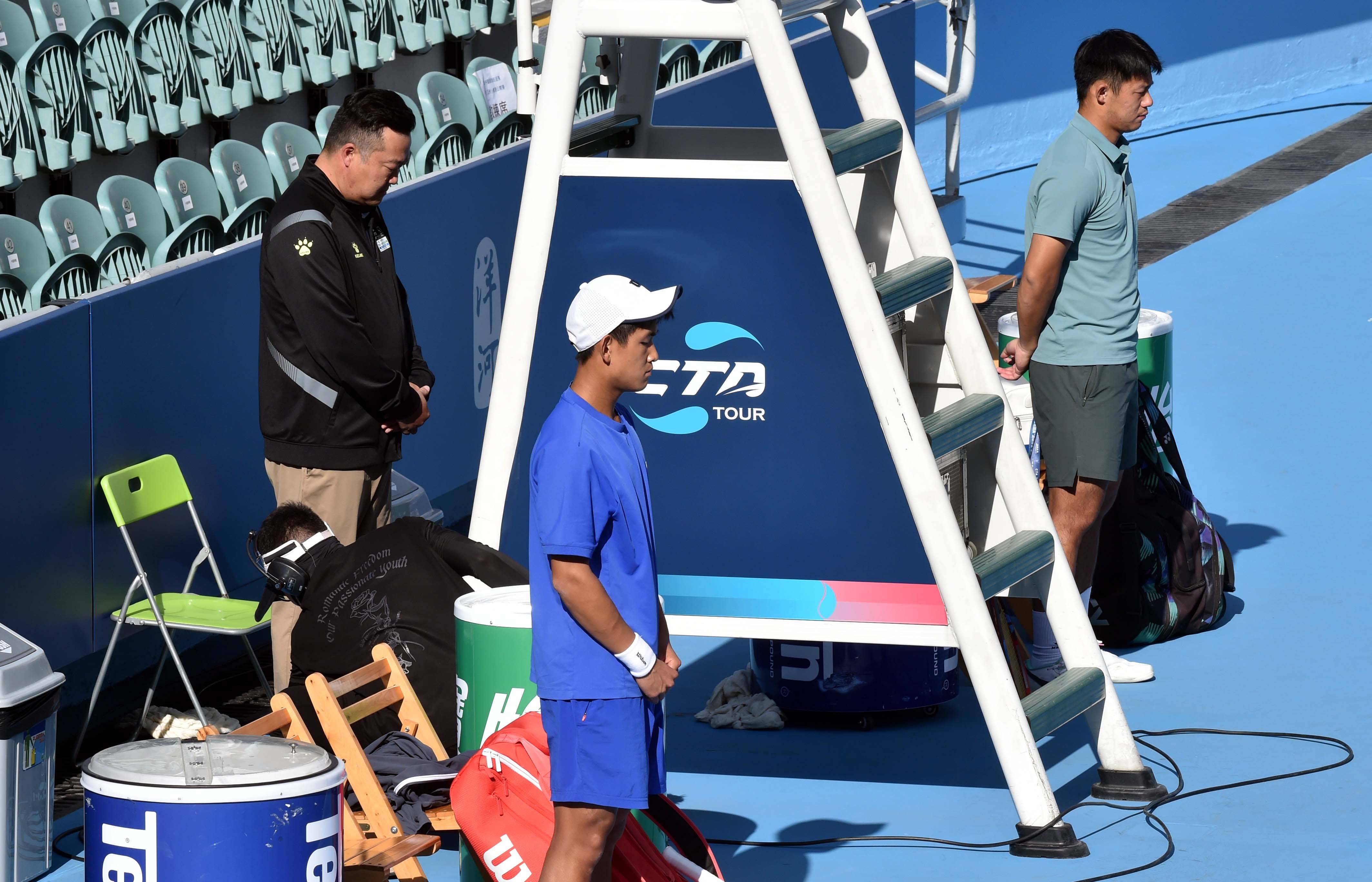 （体育）网球——中国巡回赛香港公开赛：刘少云晋级半决赛