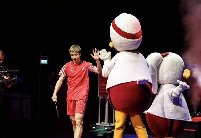 石宇奇力克安赛龙,中国队提前锁定丹麦赛冠军,安赛龙发文喊冤