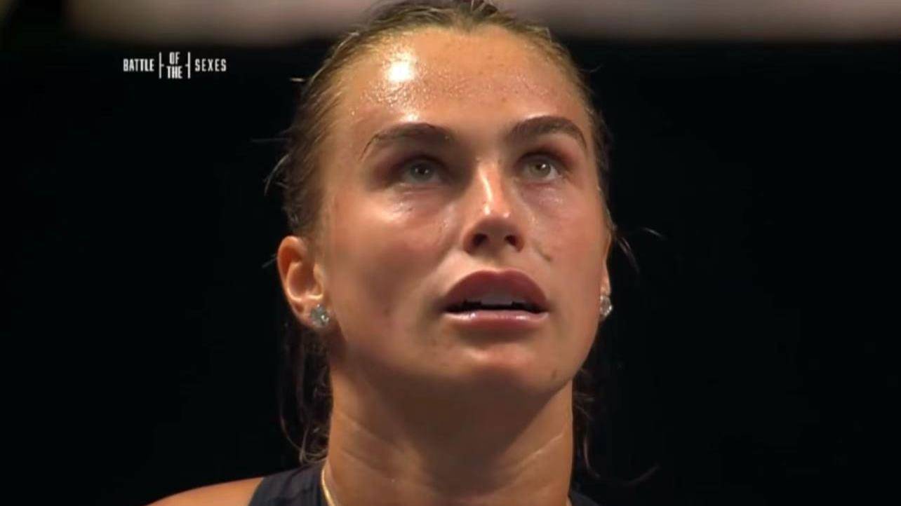 萨巴伦卡“性别大战”败北,克耶高斯的发言“亮”了