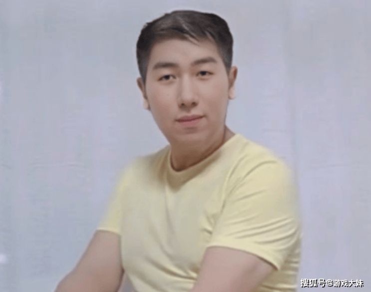 Theshy头号黑粉宣布无限期停播，去医院确诊了，网友拍手叫好