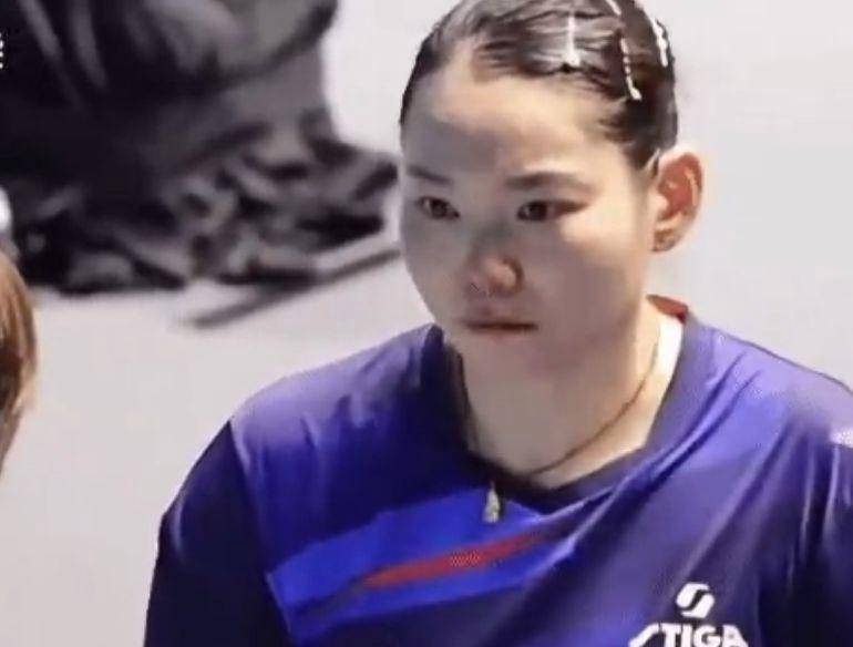 2-3!全运乒乓球巨大争议:何卓佳哭着跟裁判组理论,孙颖莎休战