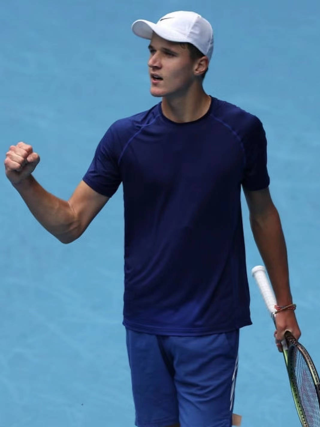 2025两新科巡回赛冠军,上周巡回赛逞英豪,证明自己绝非流星