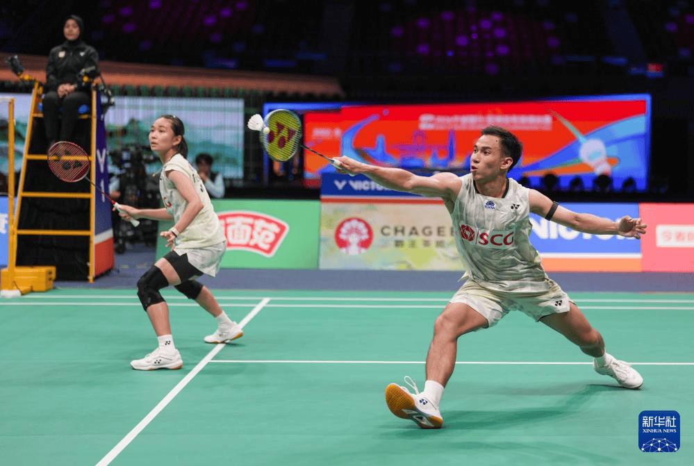 羽毛球——亚锦赛：冯彦哲/黄东萍无缘混双决赛