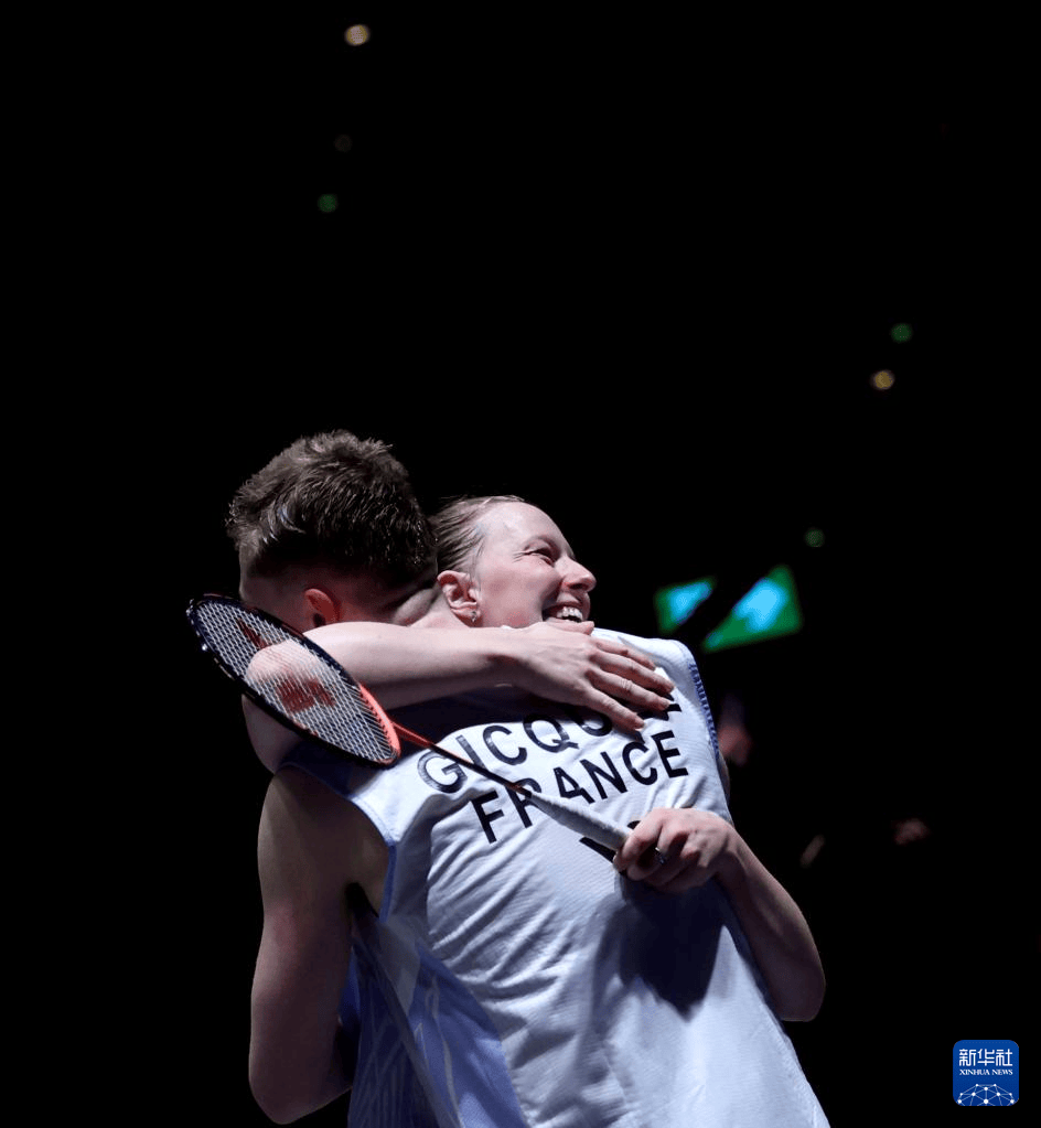 羽毛球——全英公开赛：郭新娃/陈芳卉无缘混双决赛